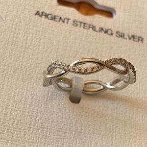 925 Sterling Silver Twisted Wave CZ Ring Size 7